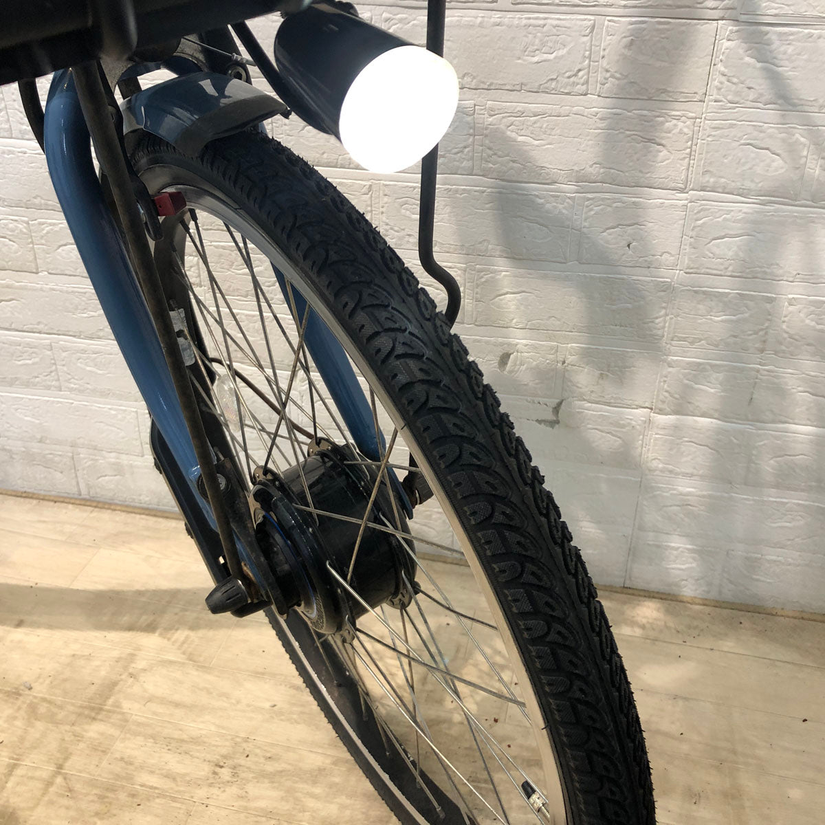 中古電動自転車 ブリヂストン bikke MOB dd ビッケ モブ dd ブルー 前