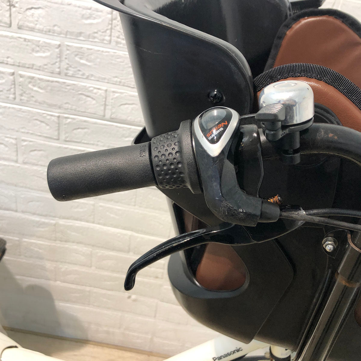 中古電動自転車 パナソニック ギュット ミニ DX ホワイト 20インチ YA097