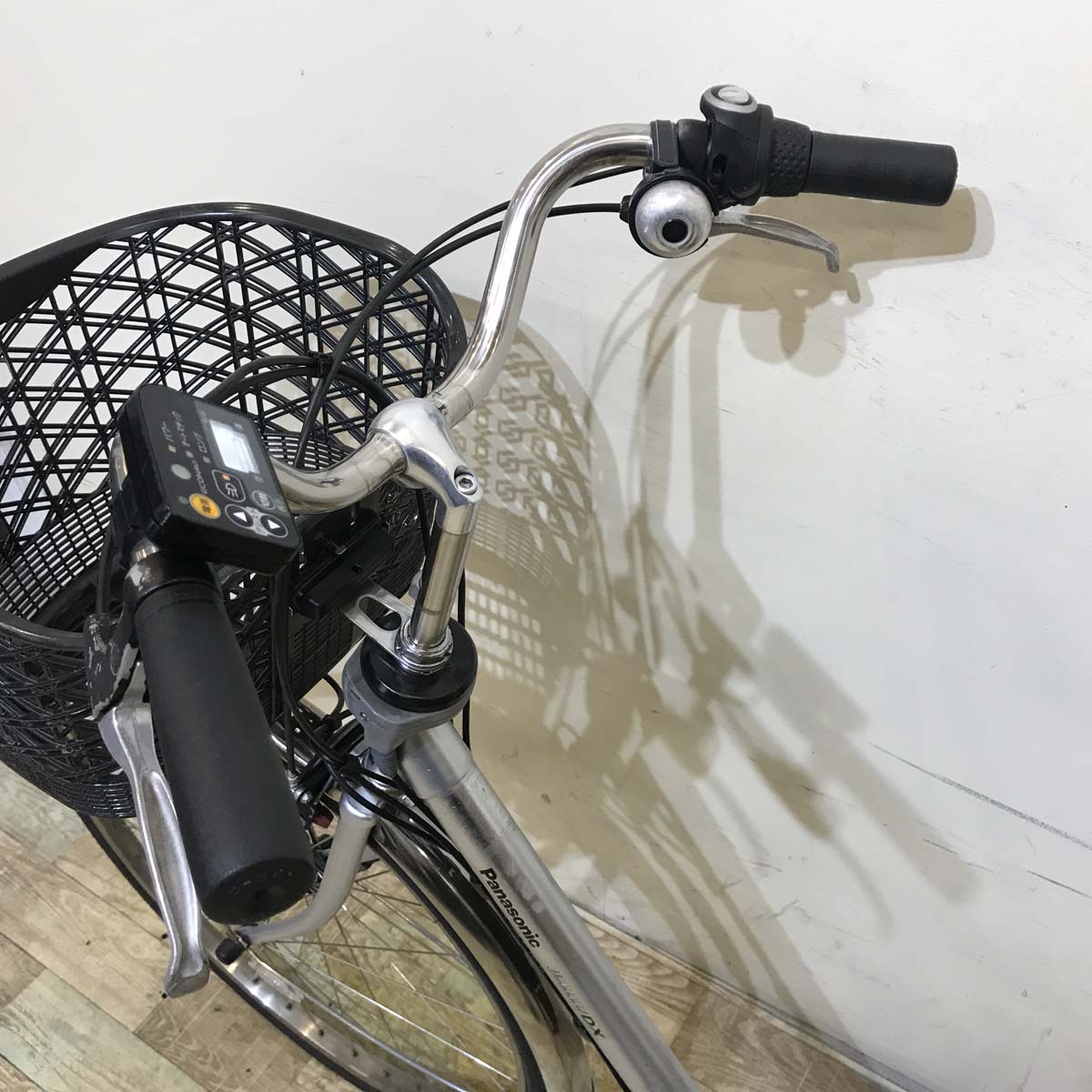 Panasonic 電動自転車 ビビDX 26インチ シルバー。 【公式通販】
