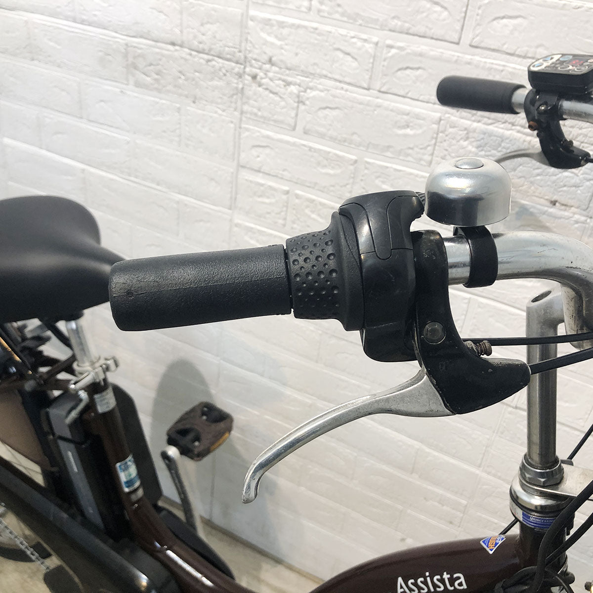 ブリヂストン アシスタリチウムDX ブラウン 26インチ YG016 【中古車】