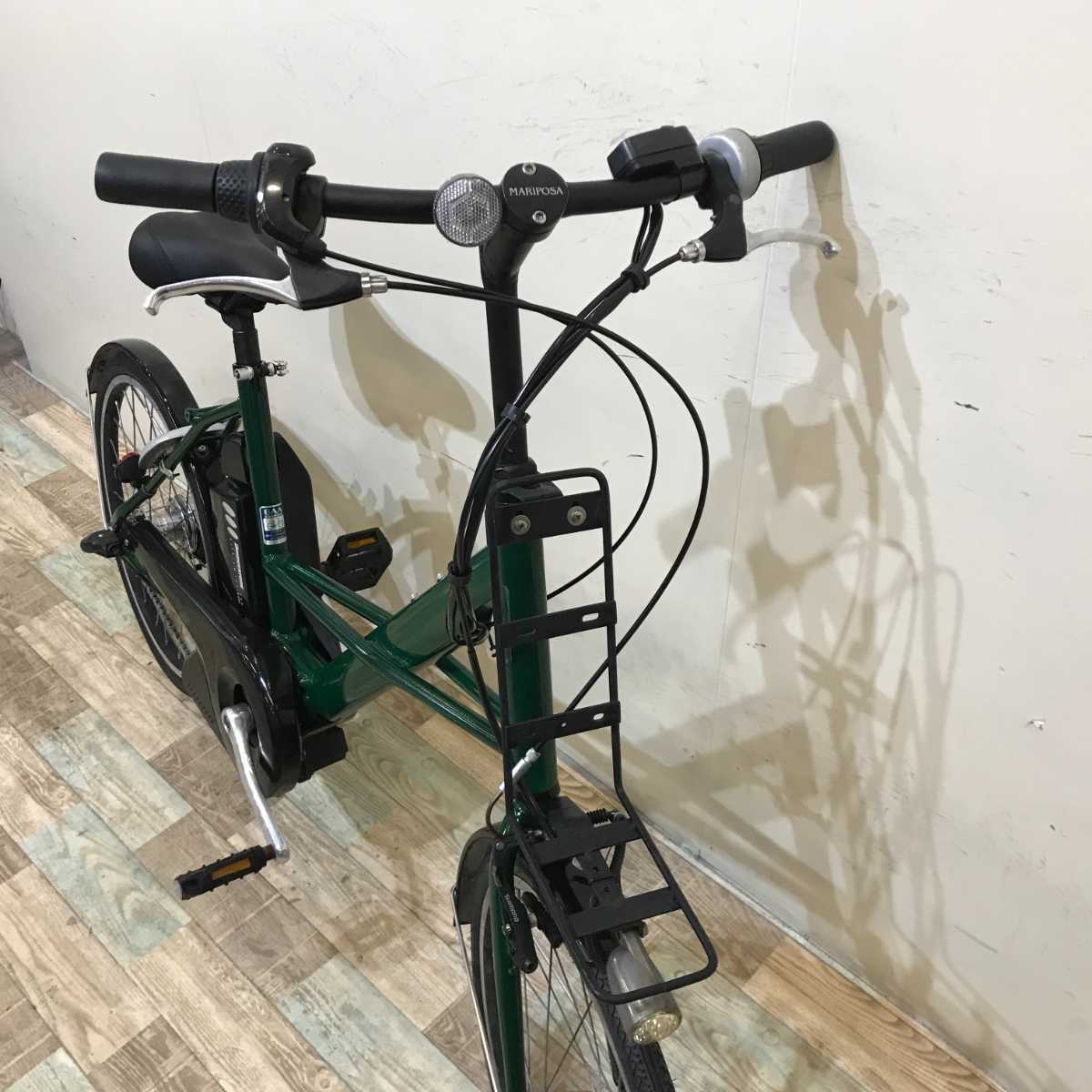 ブリヂストン マリポーサ グリーン 20インチ KQ134  【中古車】