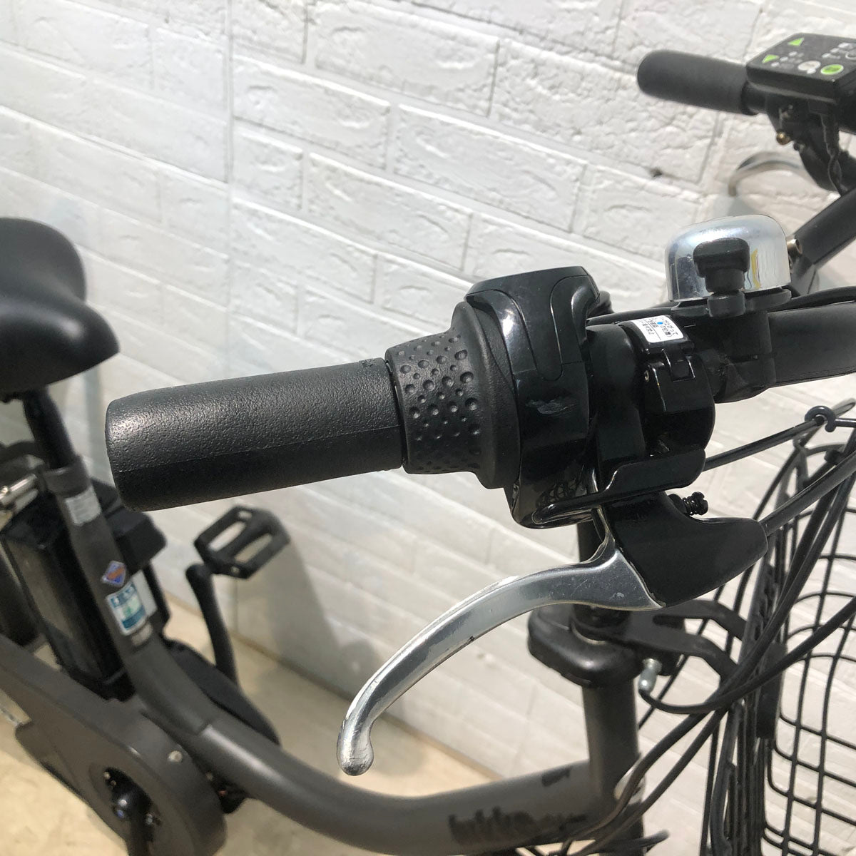 中古電動自転車 ブリヂストン bikke e ビッケ イー グレー 20インチ YA098  