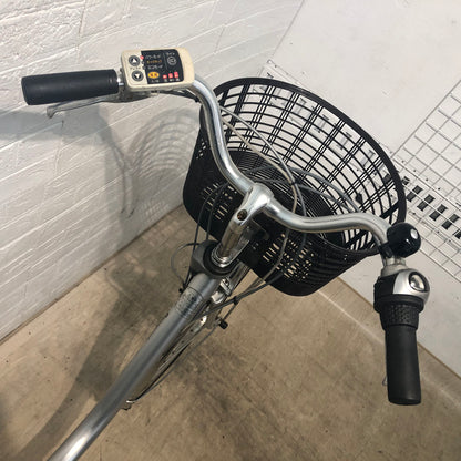 パナソニック ビビ DX シルバー 24インチ YU009 【中古車】