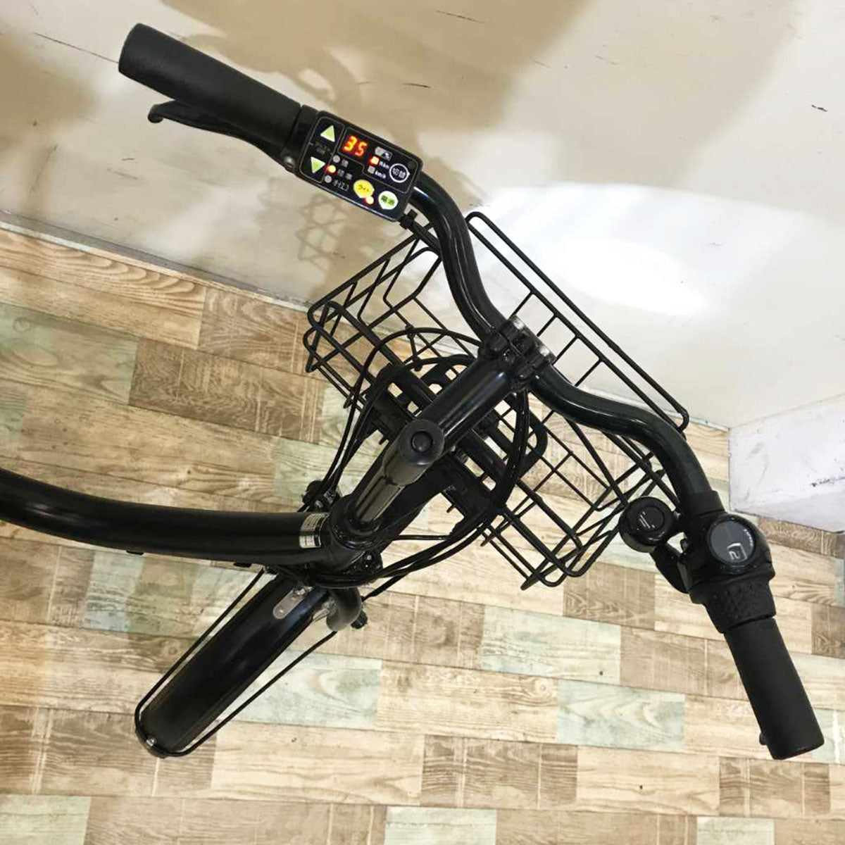 ブリヂストン アシスタ ユニ ブラック 20インチ KQ136 【中古車】