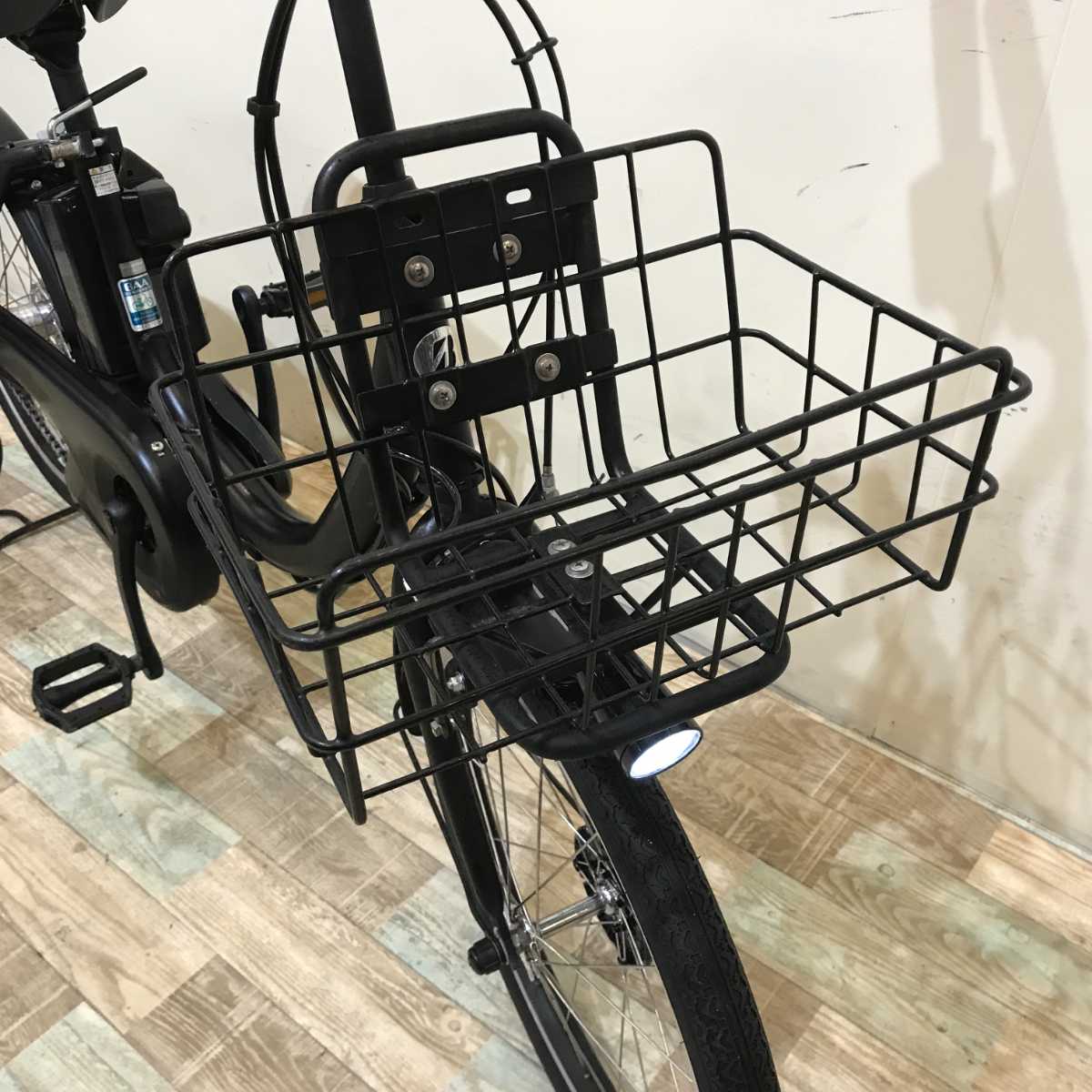 ブリヂストン アシスタ ユニ ブラック 20インチ KQ136 【中古車】