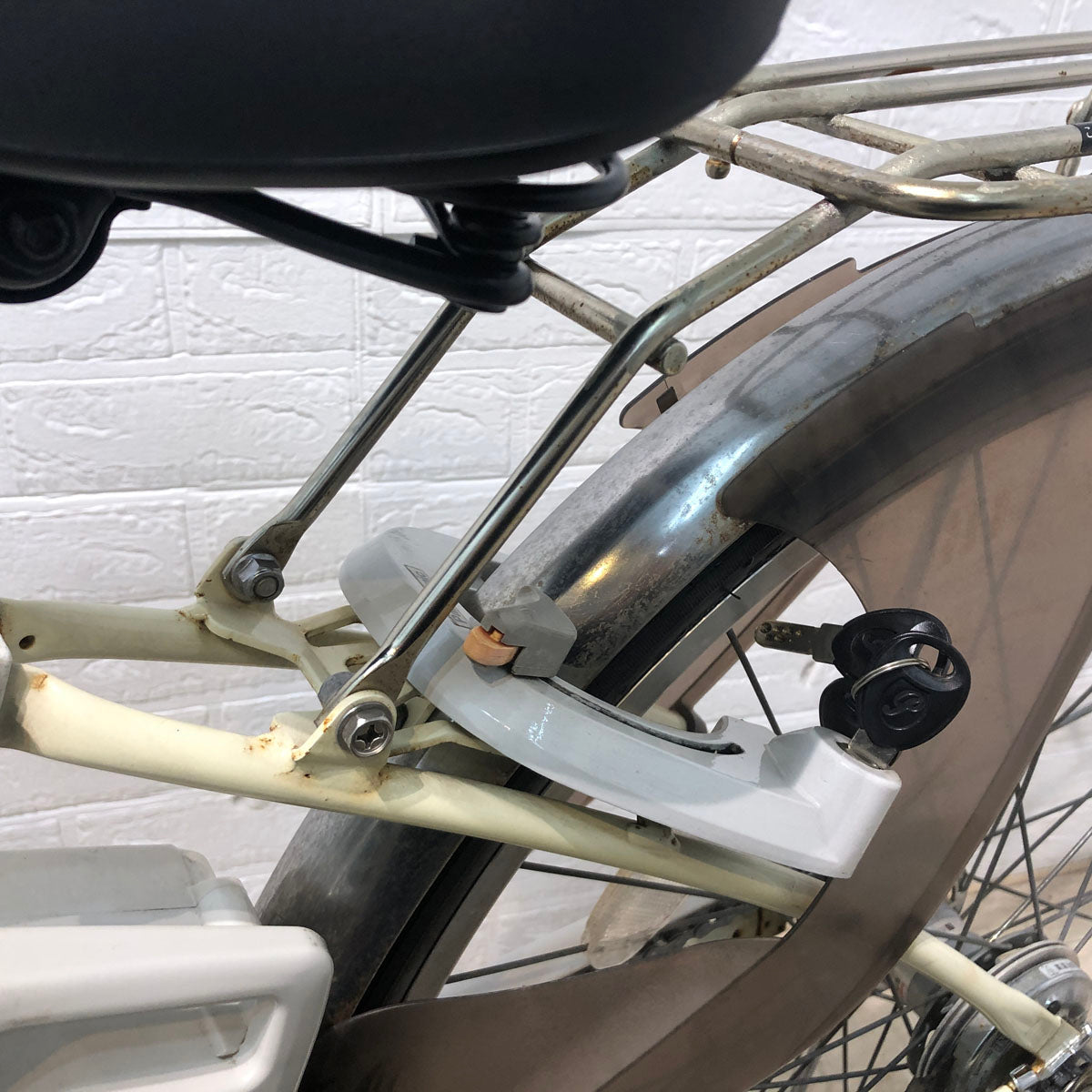 中古電動自転車 パナソニック ビビ NX アイボリーホワイト 26インチ YA100