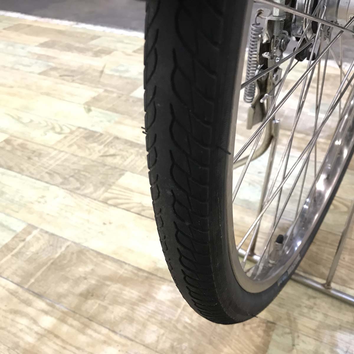 パナソニック ギュット DX カーキ 前22×後26インチ KZ156【中古車】