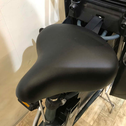 パナソニック ギュット DX カーキ 前22×後26インチ KZ156【中古車】