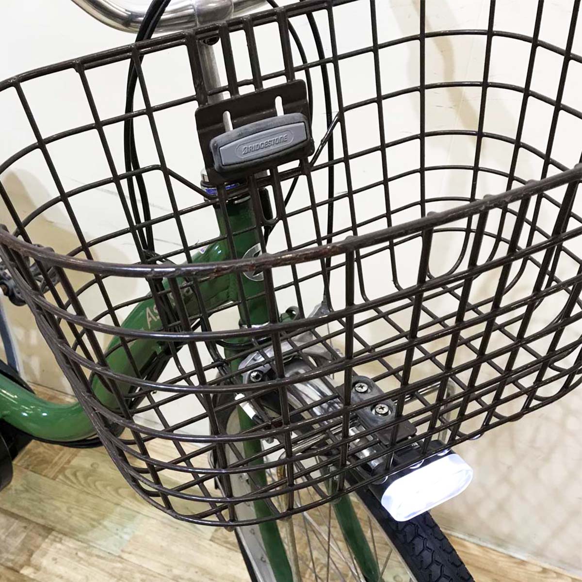 ブリヂストン アシスタ ファイン グリーン 26インチ KV076【中古車】