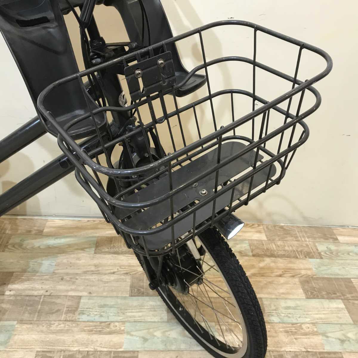ブリヂストン bikke GRI ビッケ グリ グレー 前24×後20インチ KR001【中古車】