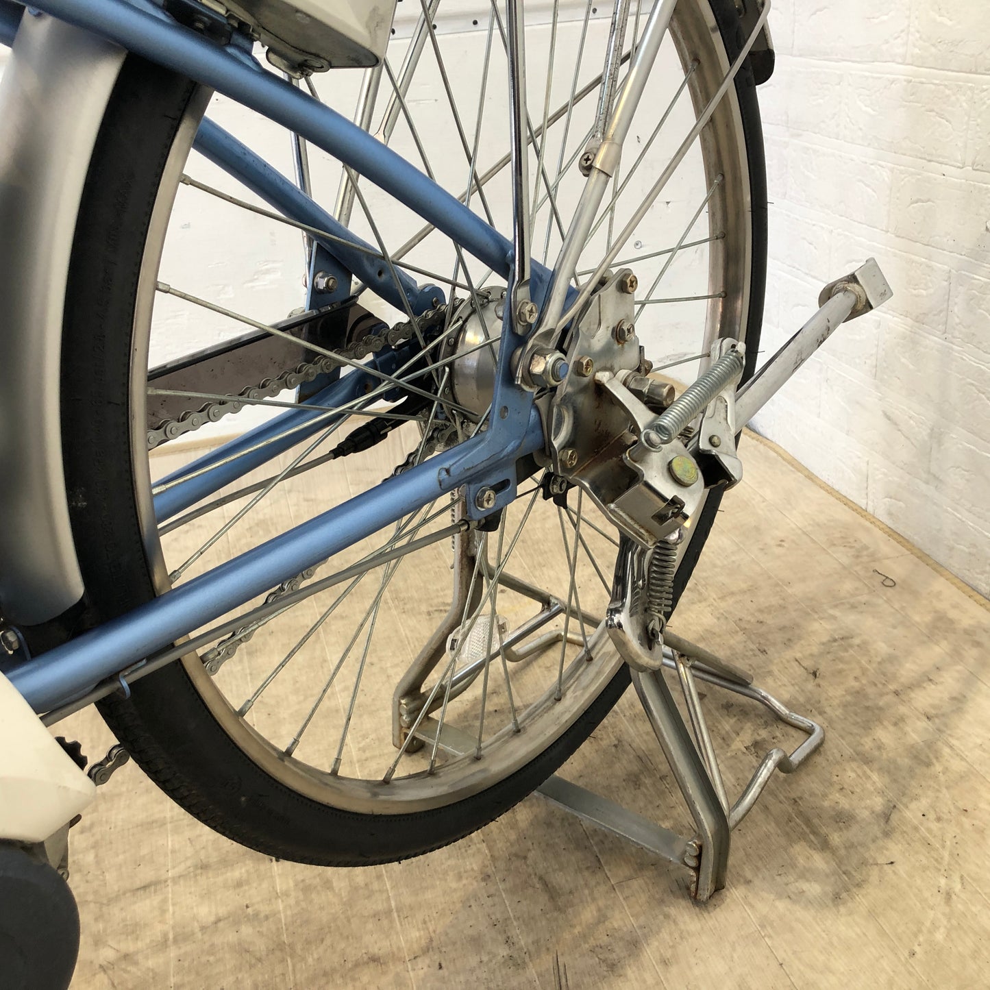 パナソニック パートナー U ブルー 24インチ YP007 【中古車】