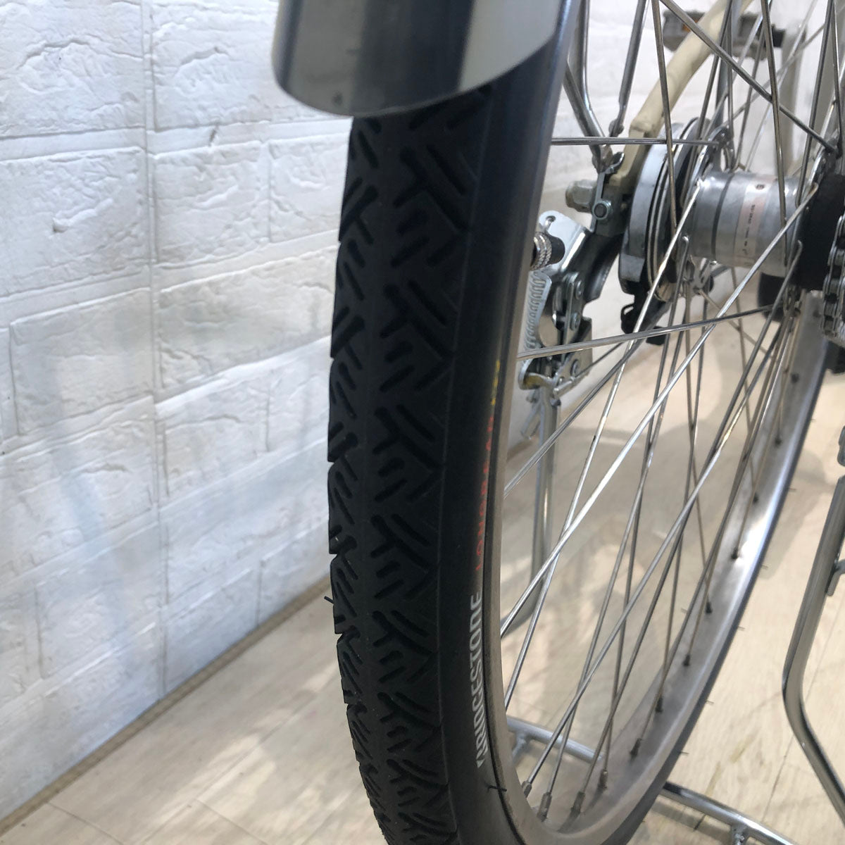 中古電動自転車 ブリヂストン アシスタ ライト ベージュ 26インチ YA106