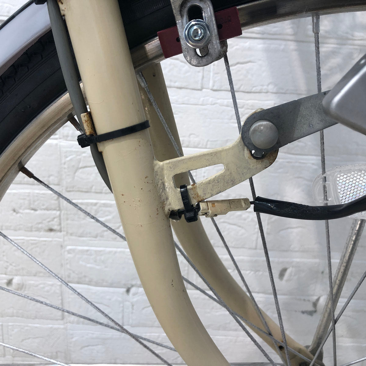 中古電動自転車 ブリヂストン アシスタ ライト ベージュ 26インチ YA106