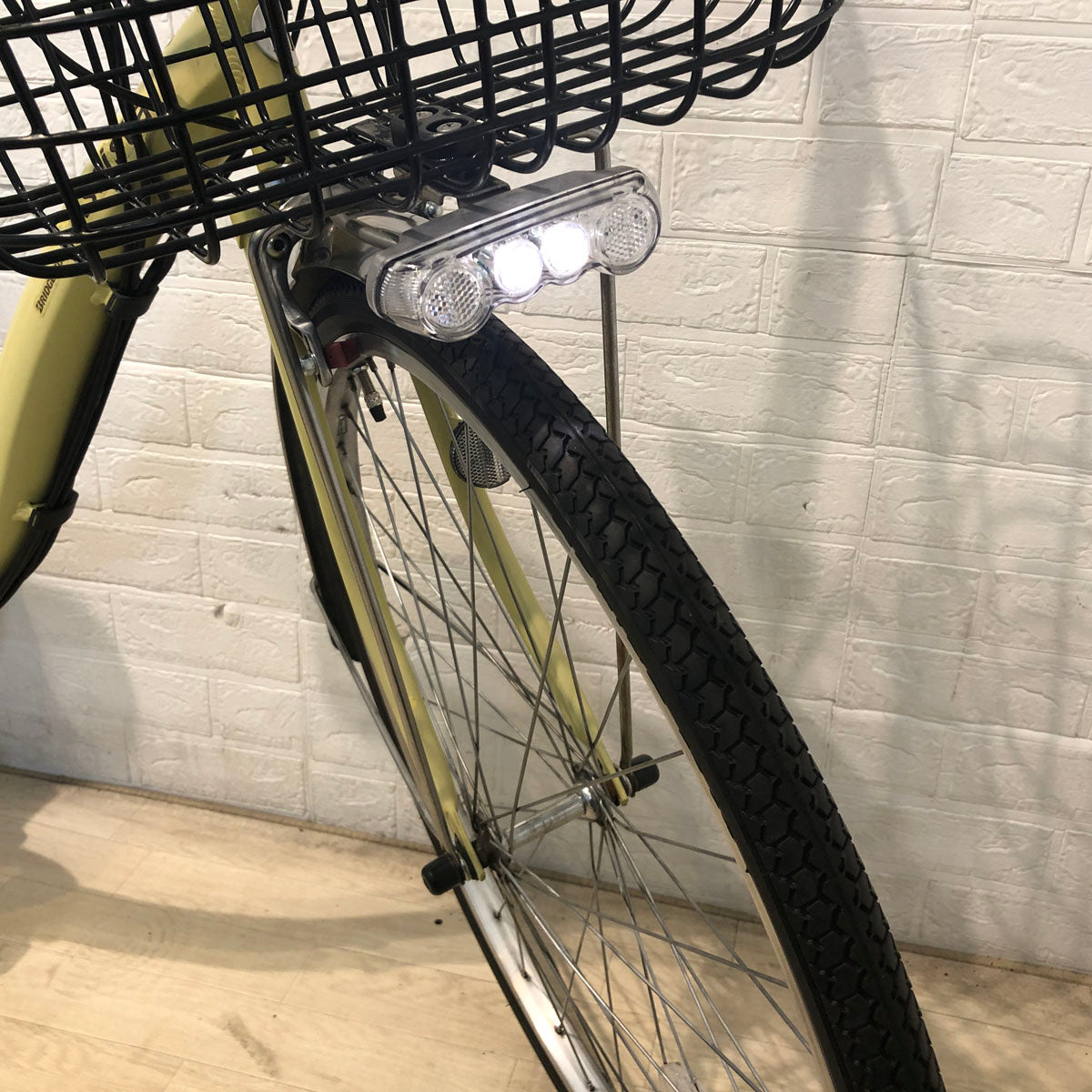 ブリヂストン アシスタ ベーシック イエロー 26インチ YA108 【中古車】