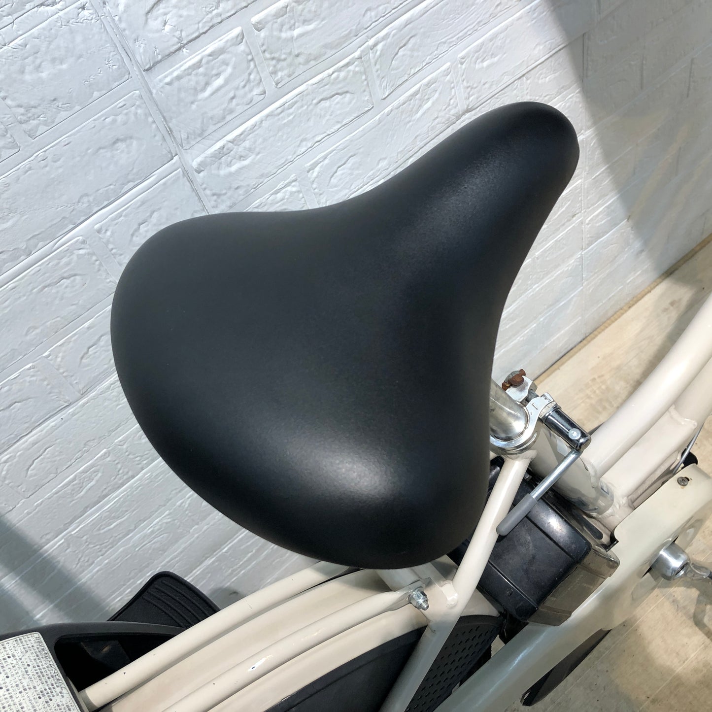 ブリヂストン HYDEE 2 ハイディ ツー ベージュ 26インチ YP009 【中古車】