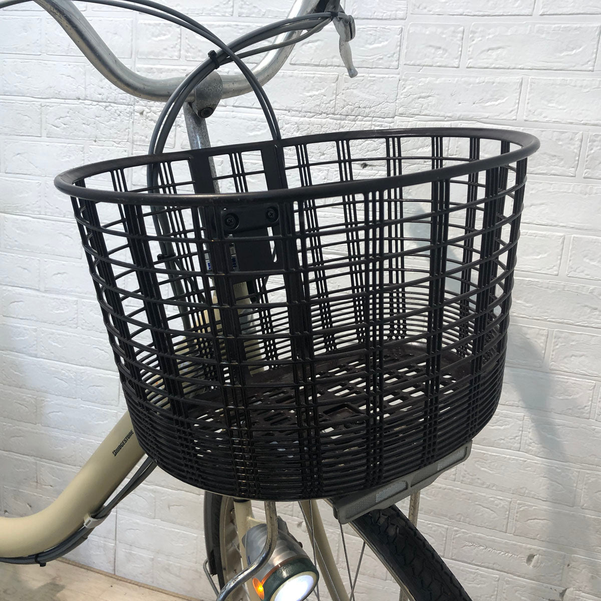 中古電動自転車 ブリヂストン アシスタ ライト ベージュ 26インチ YA106