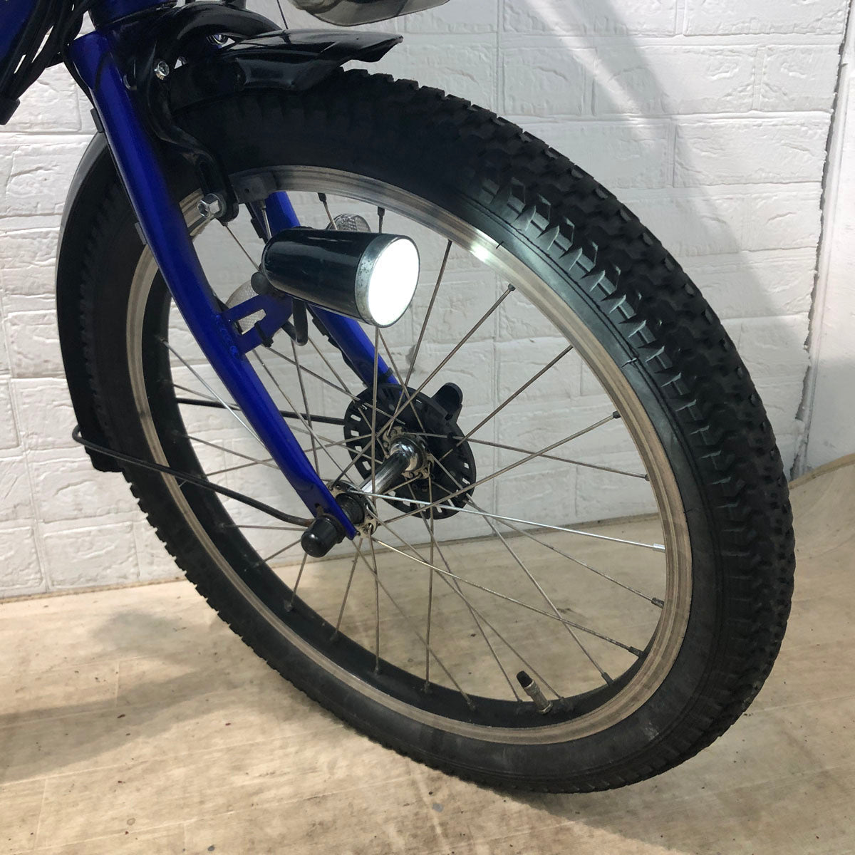 子供乗せサンプル メーカー モデル名 カラー インチ 【中古車】