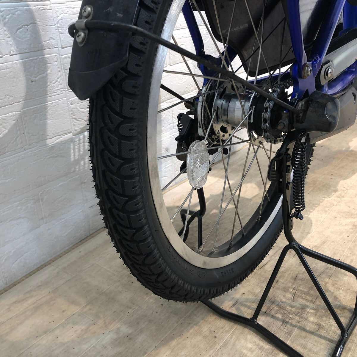 子供乗せサンプル メーカー モデル名 カラー インチ 【中古車】