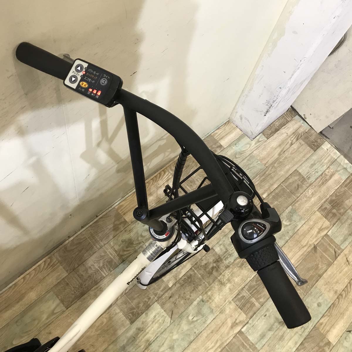 パナソニック シュガードロップ ホワイト 20インチ KZ164 【中古車】