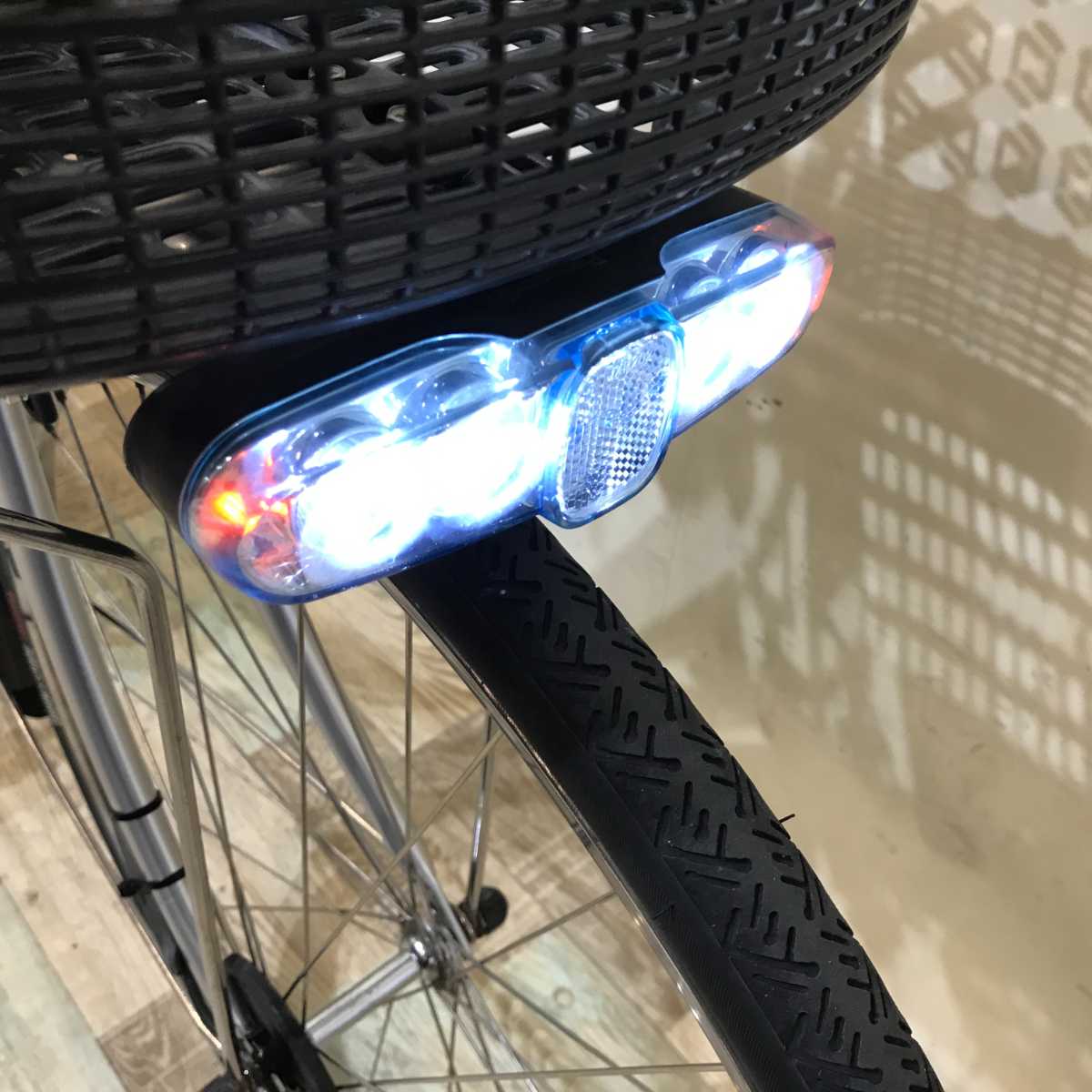 パナソニック ビビ EX シルバー 26インチ KR009  【中古車】