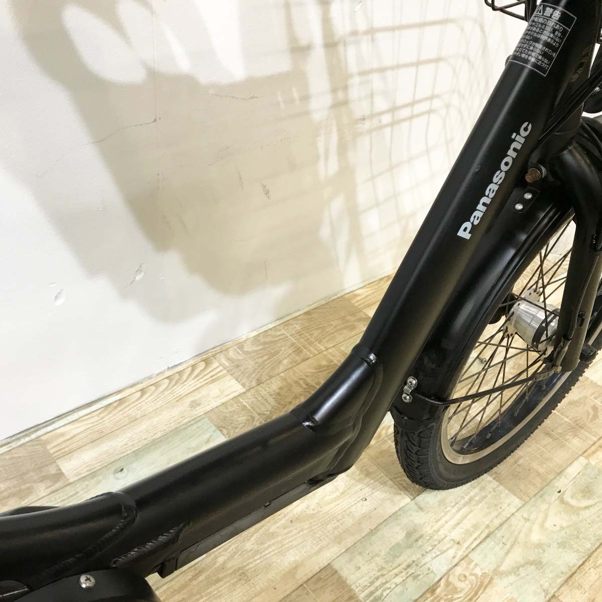 パナソニック ギュット アニーズ ブラック 20インチ KJ102 【中古車】
