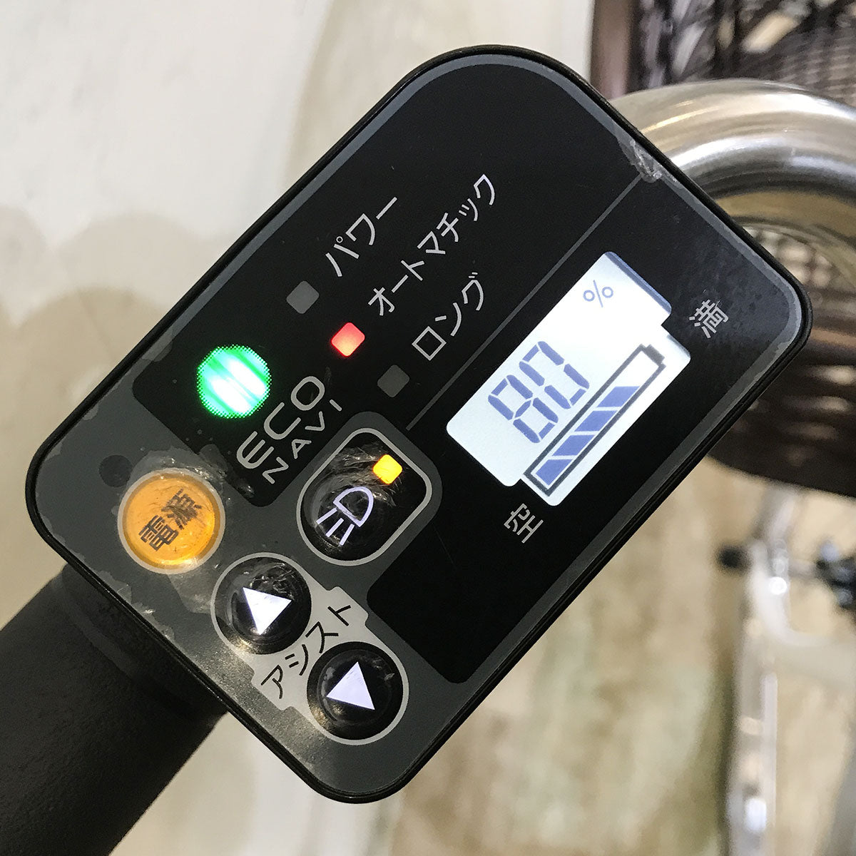 パナソニック ビビ DX ホワイト 24インチ KF028【中古車】