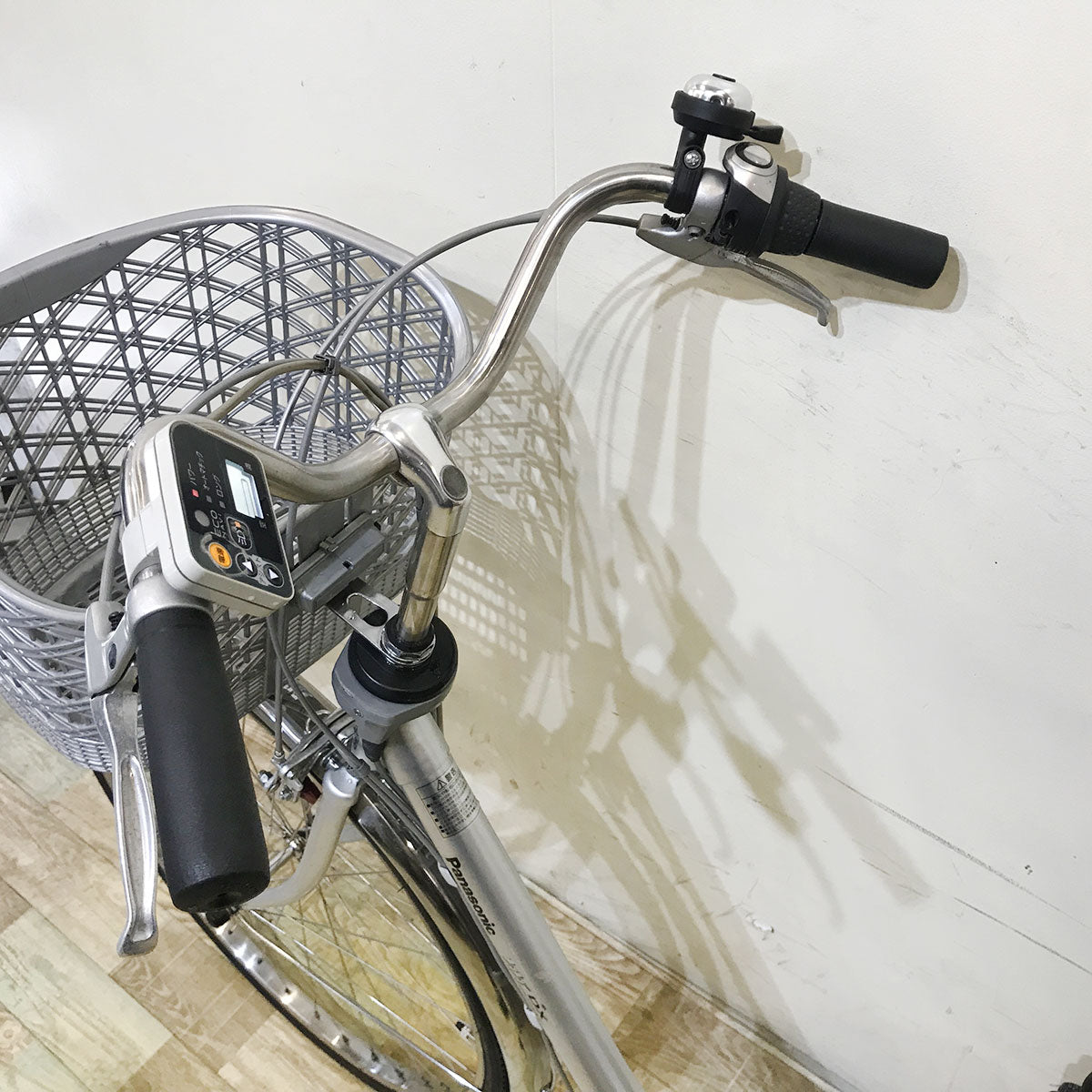 中古電動自転車 パナソニック ビビ DX シルバー 26インチ KF029 