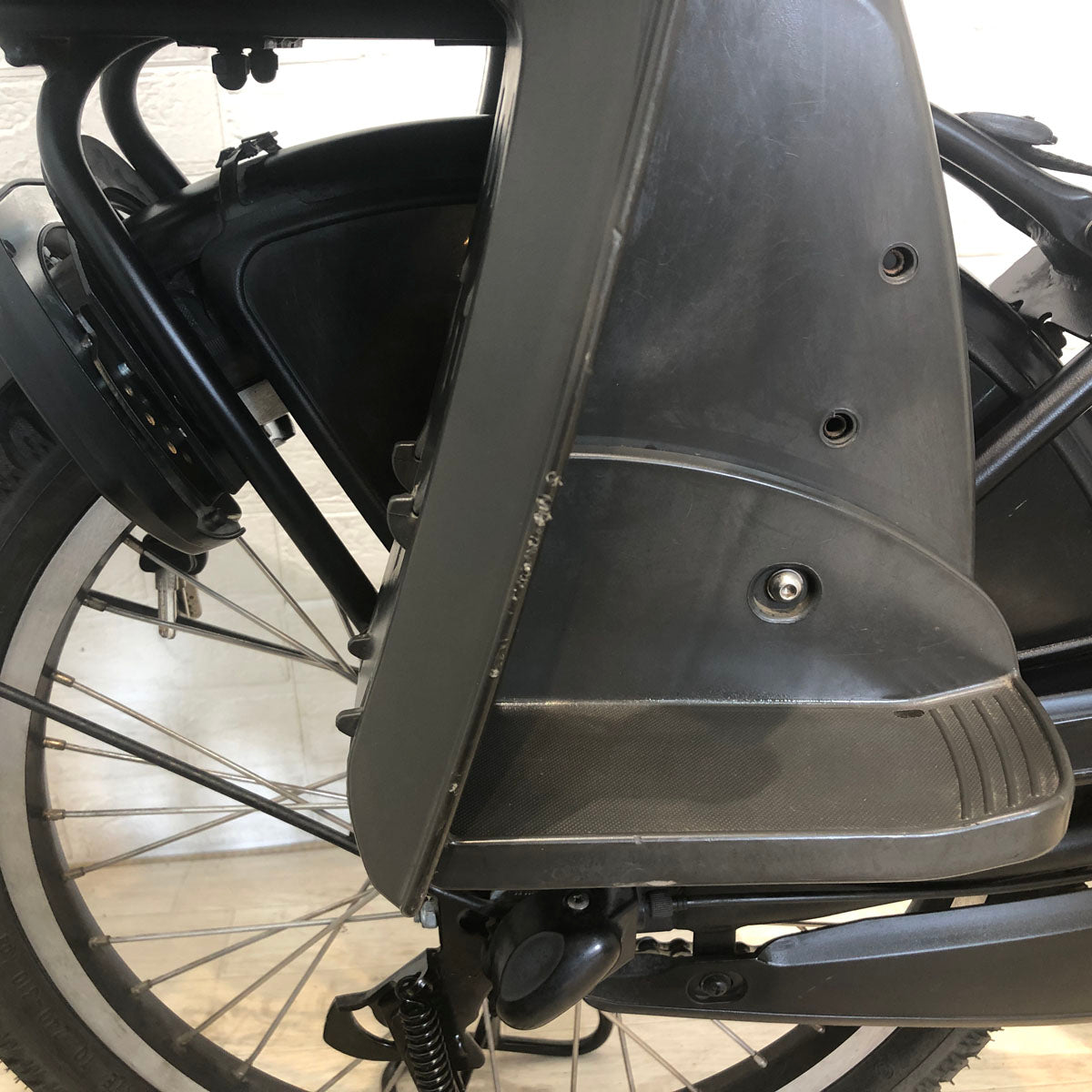 ブリヂストン bikke MOB e ビッケ モブ イー ブラック 20インチ YA114 【中古車】