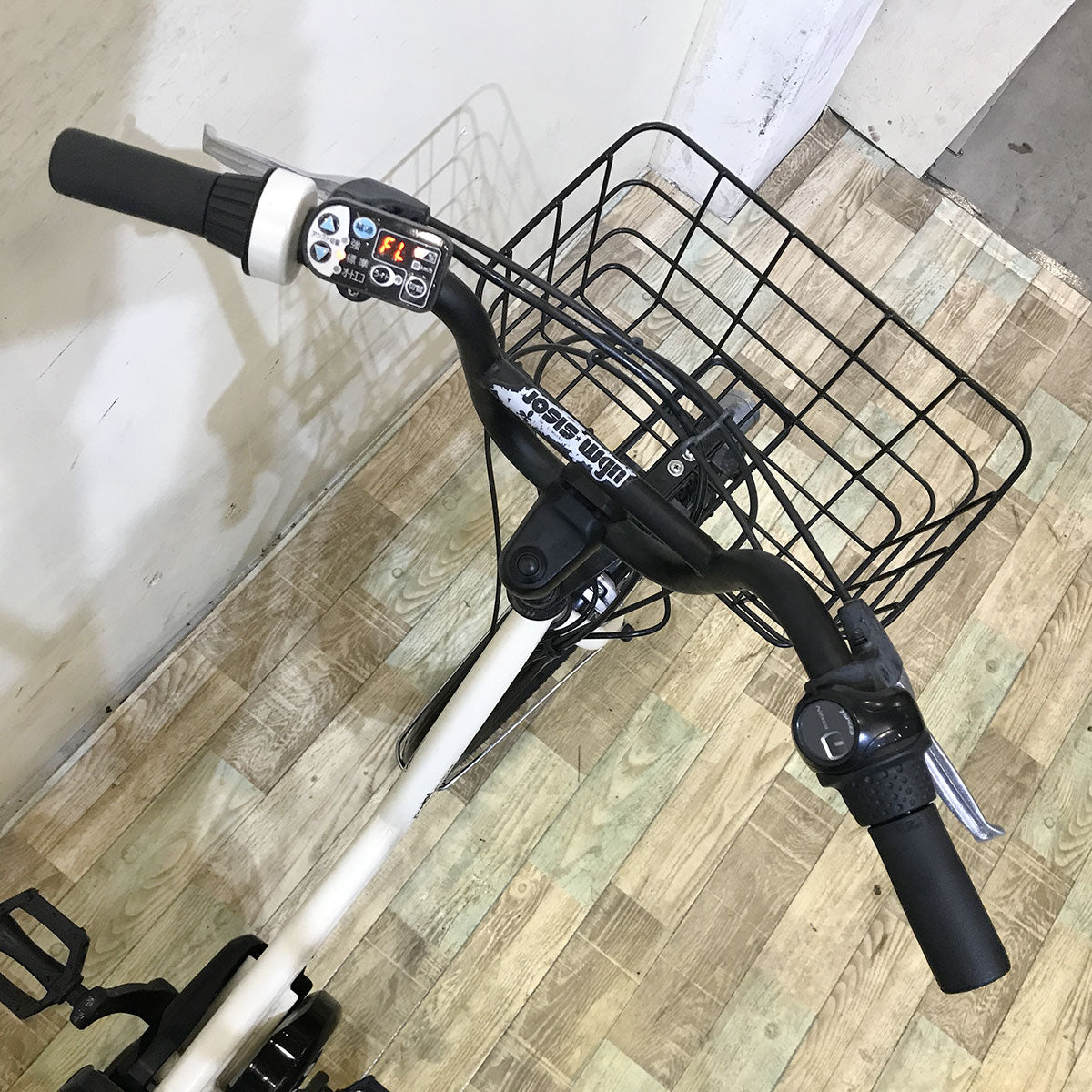 中古電動自転車 ブリヂストン ジョシスワゴン アイボリーホワイト 前20×後18インチ KF030 