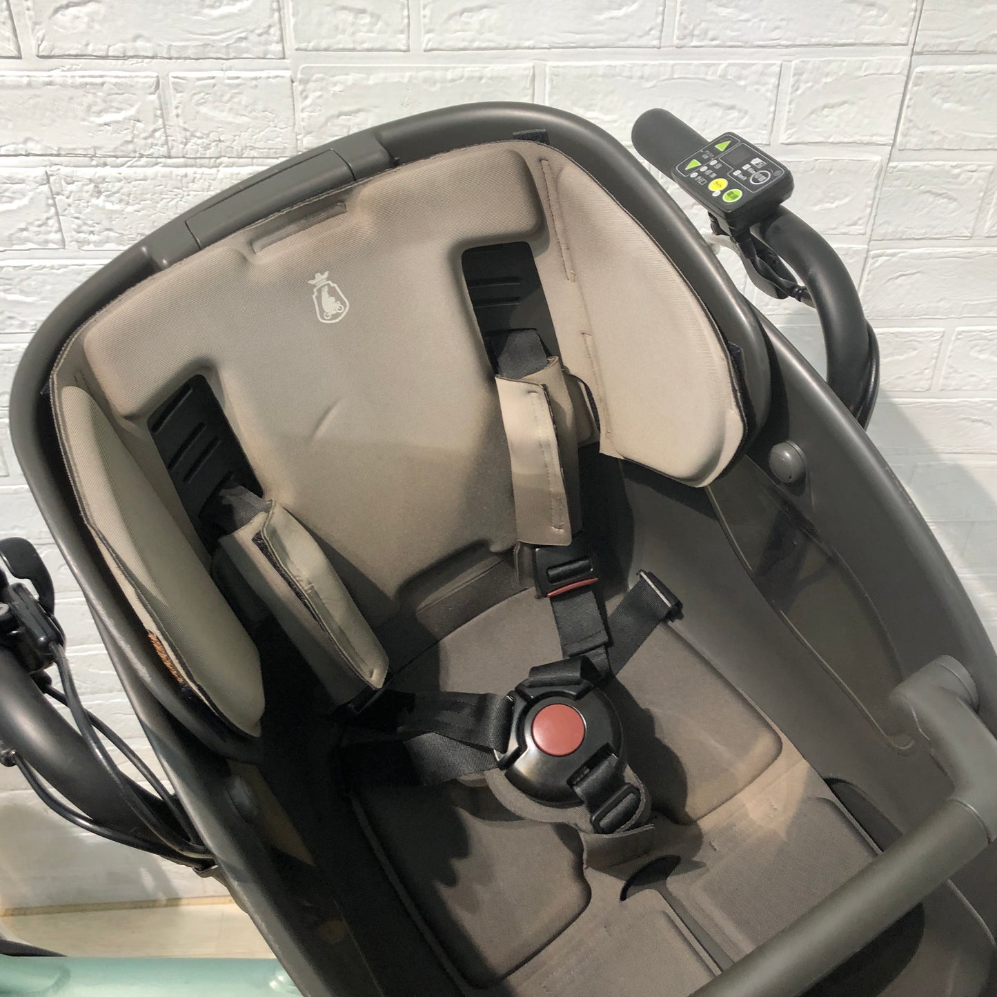 ブリヂストン アンジェリーノ プティット e グリーン 20インチ YP015【中古車】
