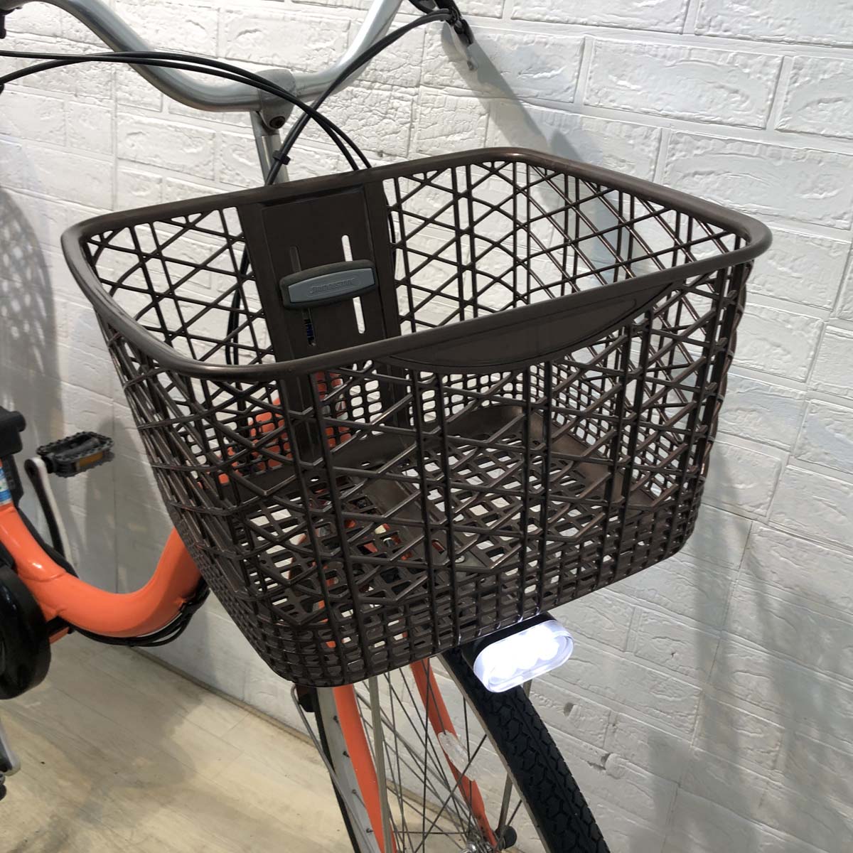 ブリヂストン アシスタベーシック オレンジ 26インチ YG033 【中古車】