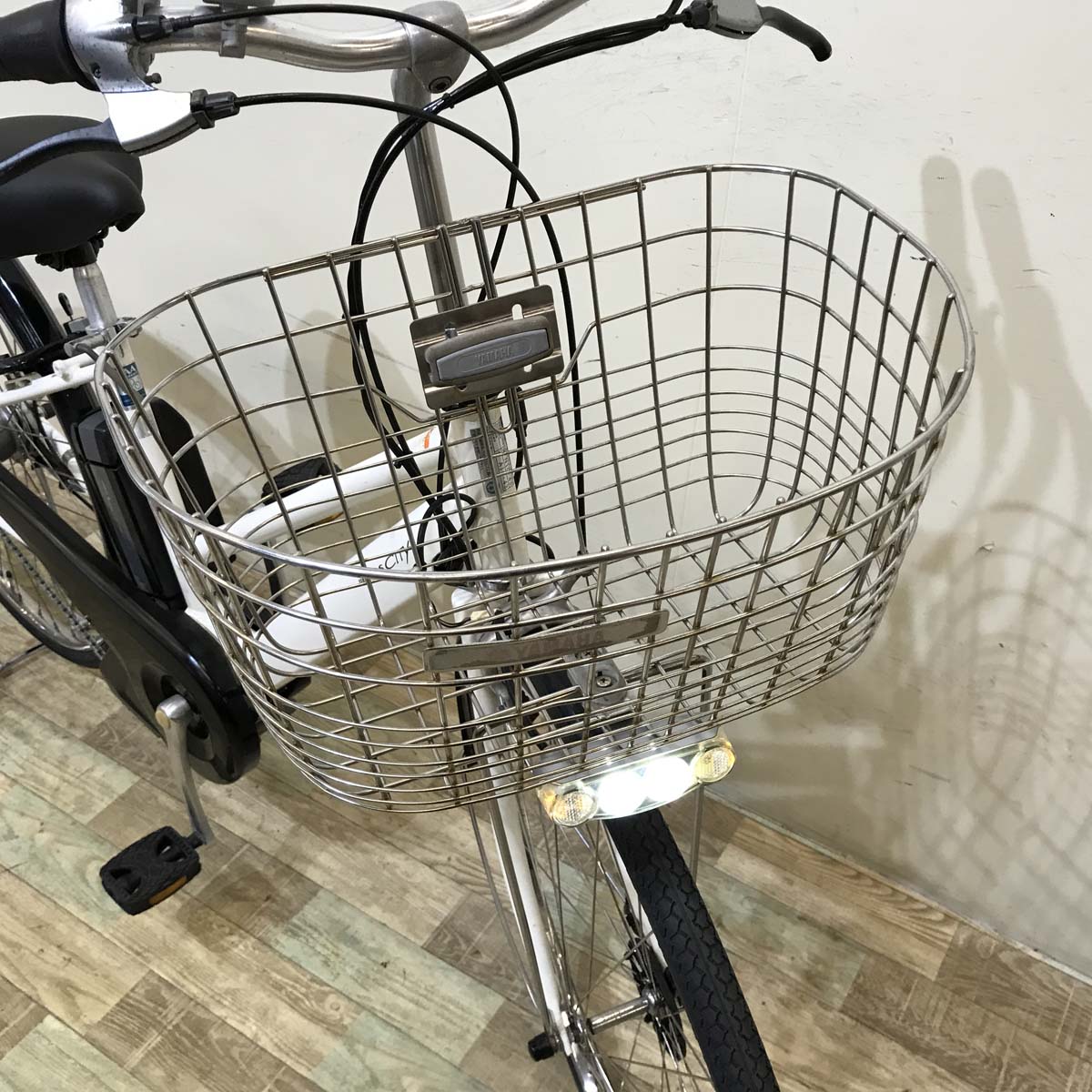 ヤマハ PAS CITY L8 パス シティ L8 ホワイト 27インチ KV088 【中古車】