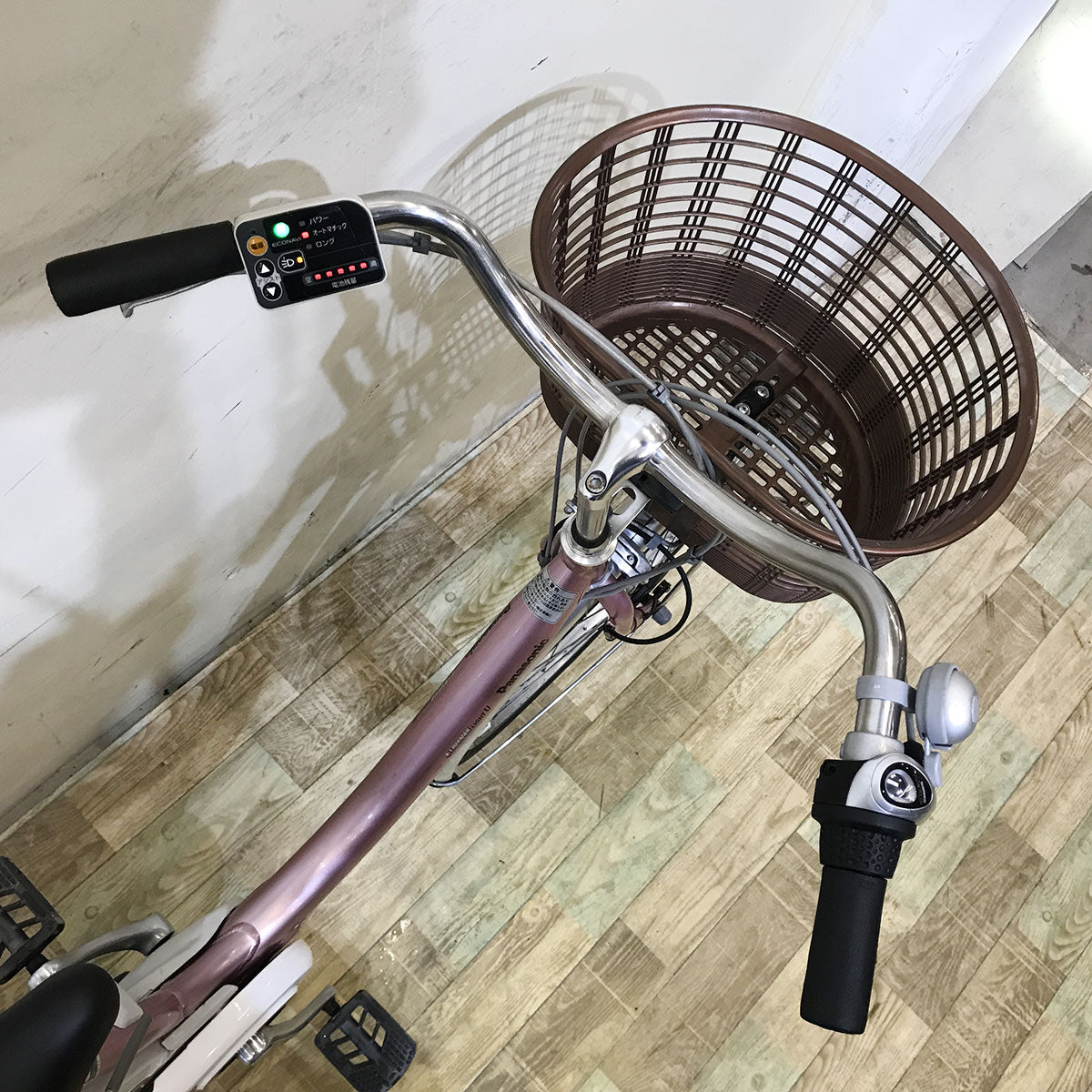 パナソニック ビビ ライト U ピンク 24インチ KF032 【中古車】