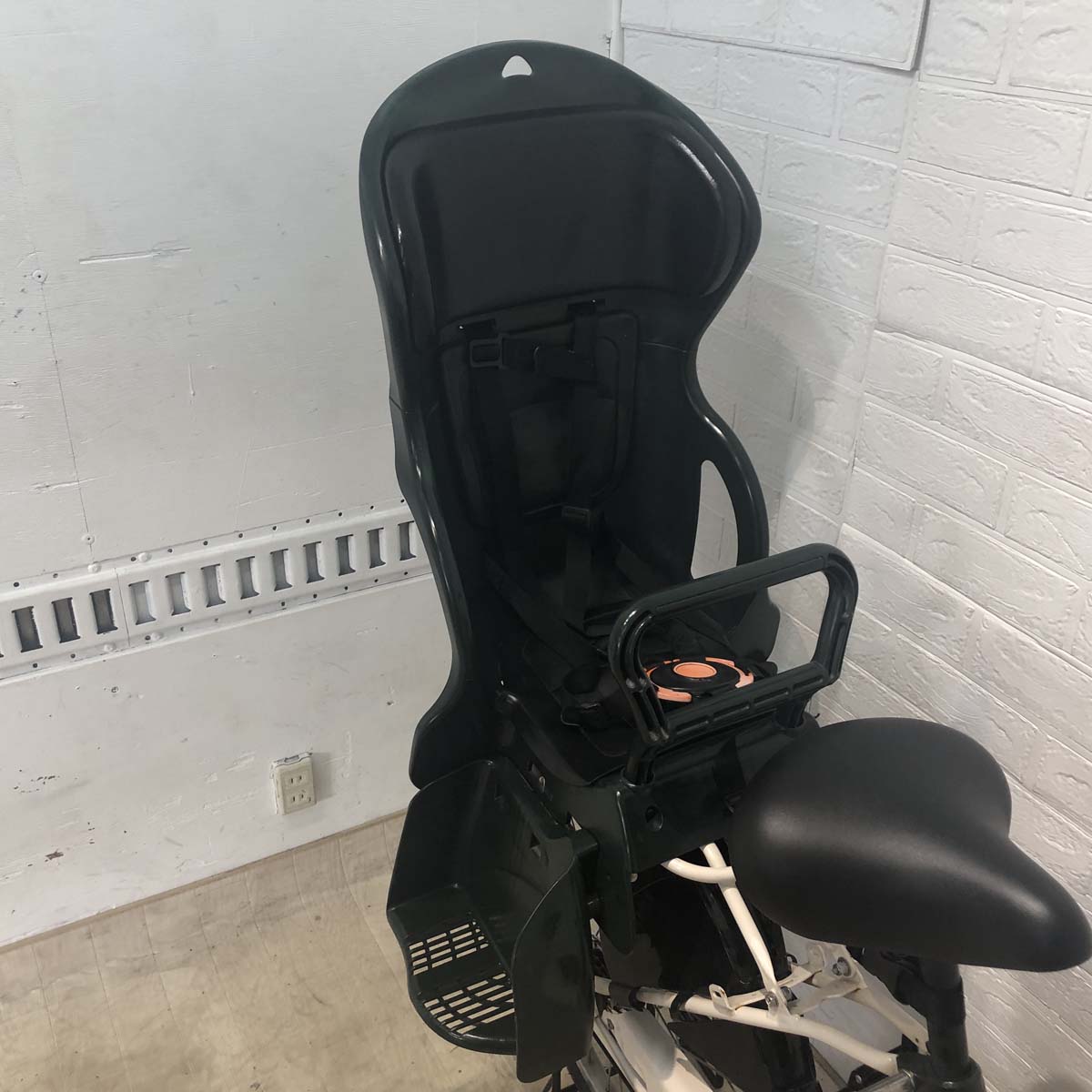 パナソニック ギュット ステージ ホワイト 22インチ YA118【中古車】