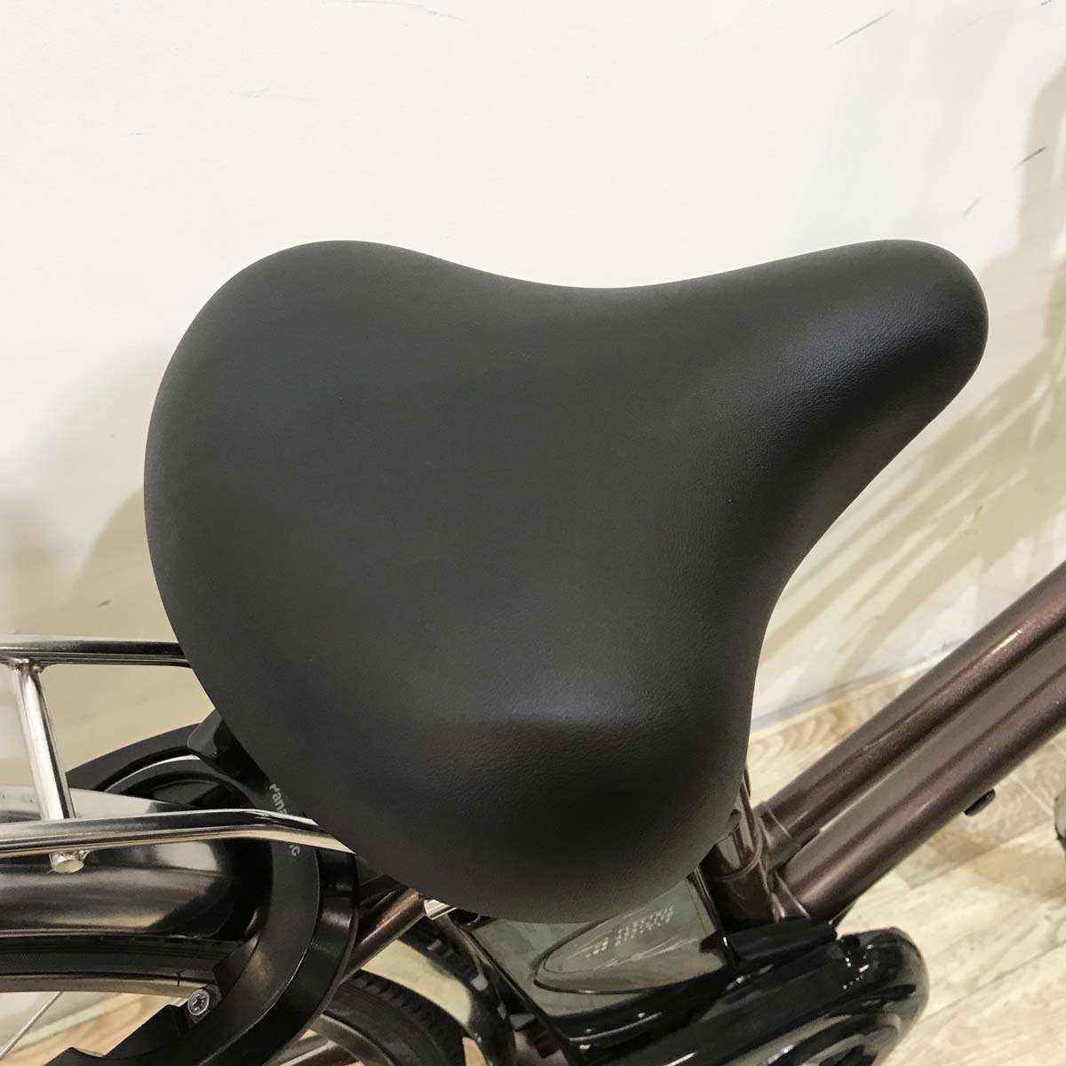 パナソニック ビビ DX シティ ブラウン 27インチ KV091【中古車】