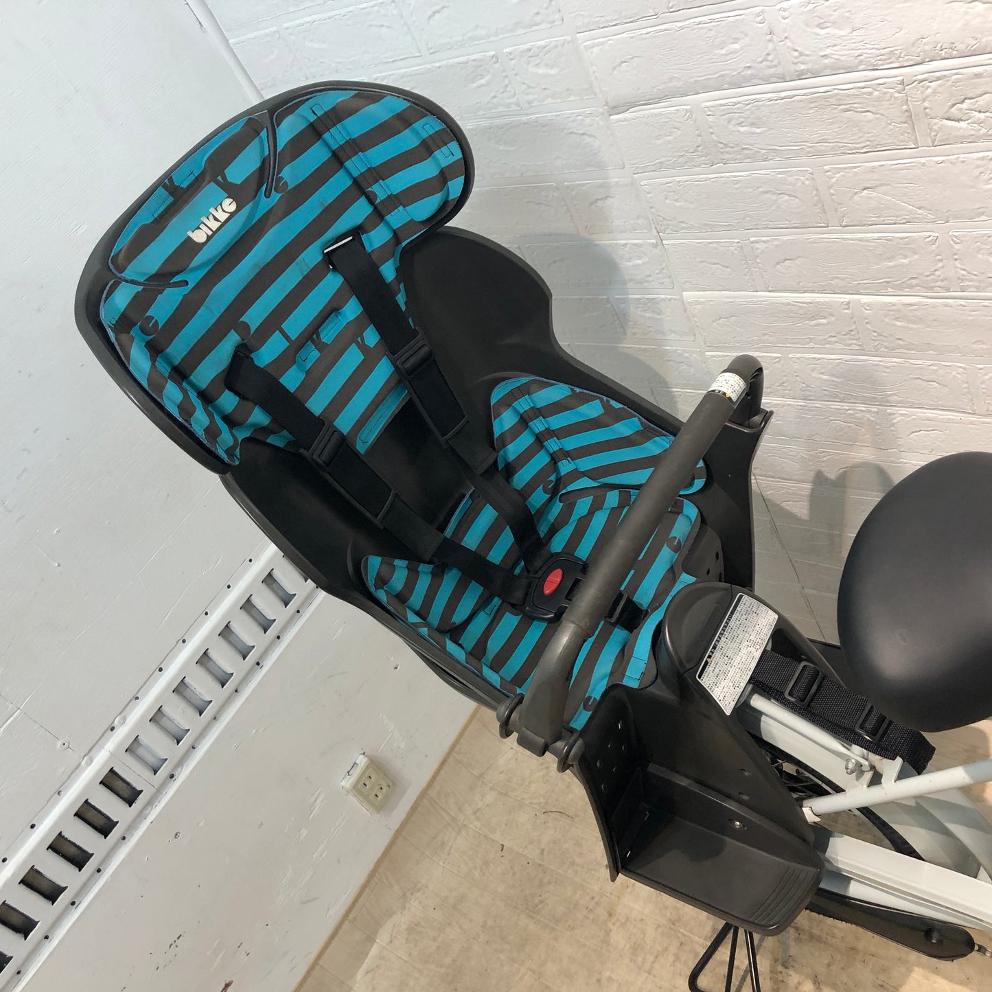 ブリヂストン bikke 2 e ビッケ ツー イー グレー 20インチ YP018 【中古車】