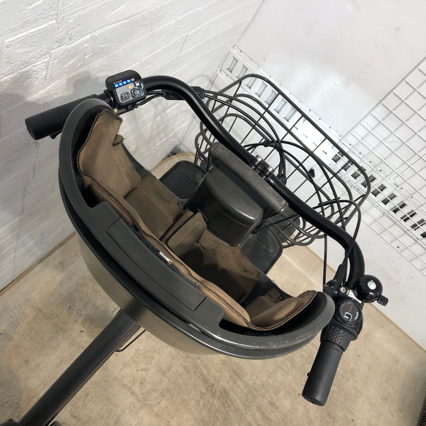 ブリヂストン bikke GRI ビッケ グリ グレー 前24×後20インチ YP019 【中古車】