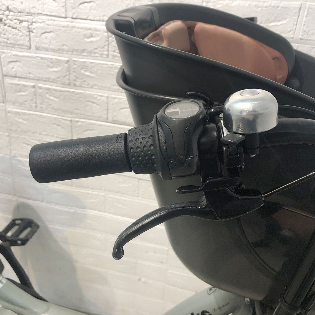 中古電動自転車 ブリヂストン ビッケポーラーe カーキ 20インチ YG038
