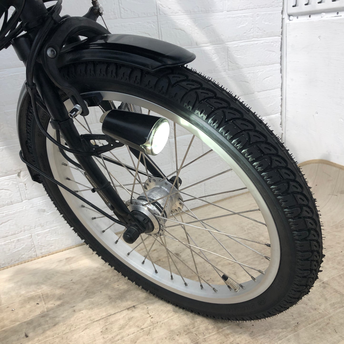 パナソニック ギュット ミニ DX ブラック 20インチ YP020【中古車】