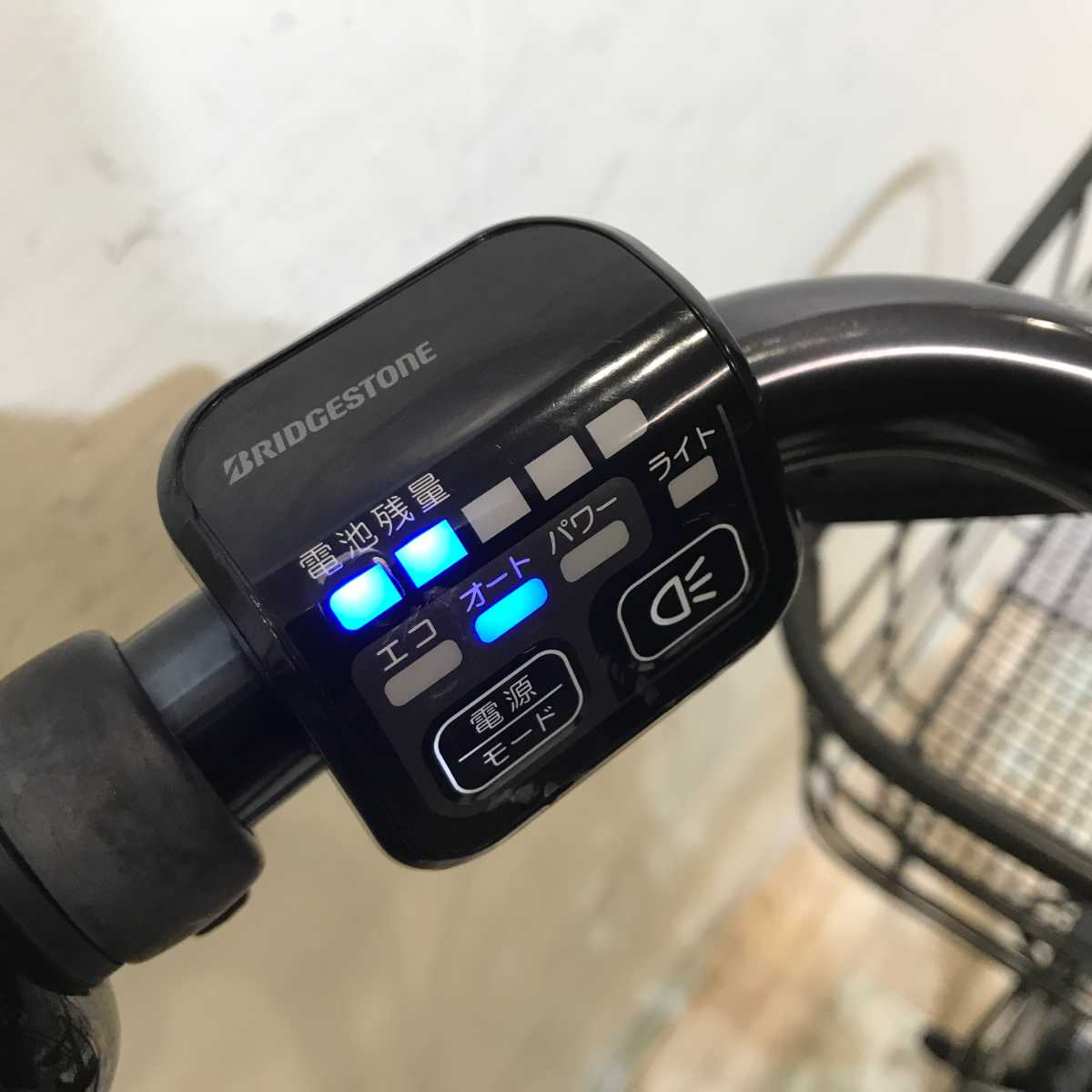 ブリヂストン ステップクルーズ e カーキ 26インチ KR018 【中古車】
