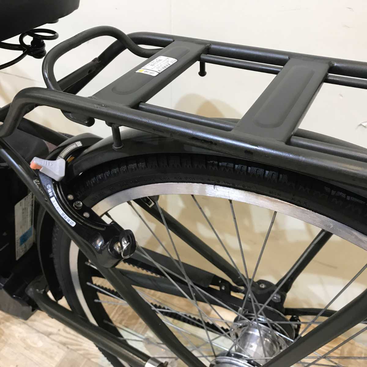 ブリヂストン ステップクルーズ e カーキ 26インチ KR018 【中古車】