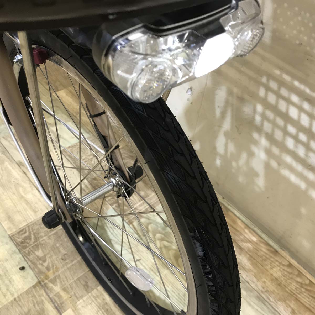 ブリヂストン アシスタ ユニ プレミア 20 ピンク 20インチ KF038 【中古車】