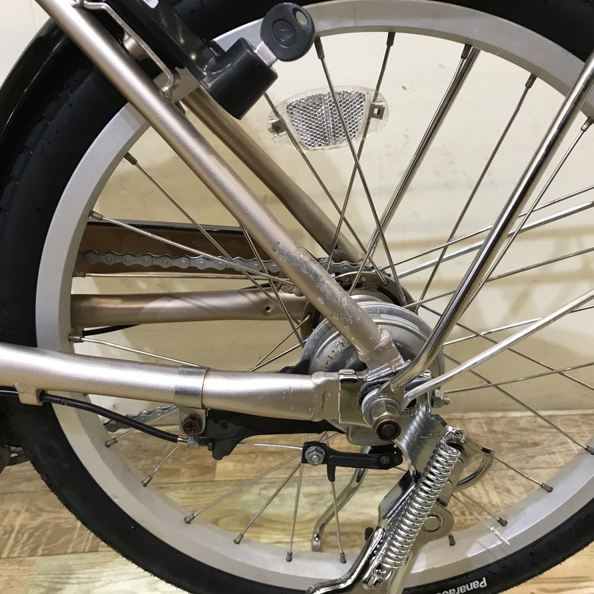 ブリヂストン アシスタ ユニ プレミア 20 ピンク 20インチ KF038 【中古車】