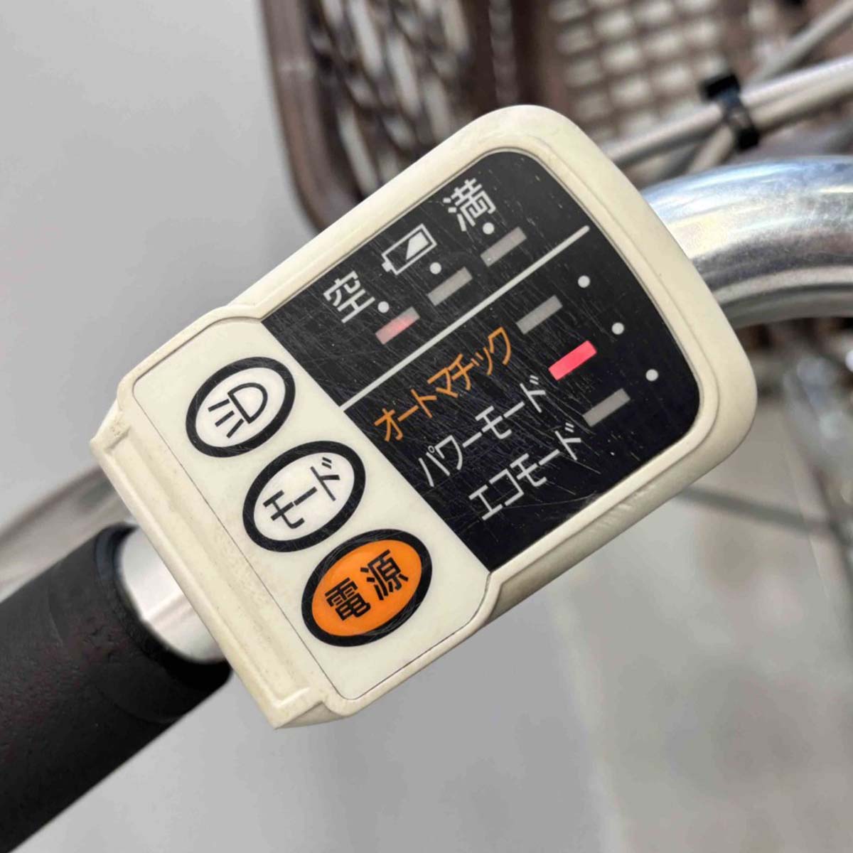 パナソニック ビビタフネス シルバー 27インチ YJ061 【中古車】