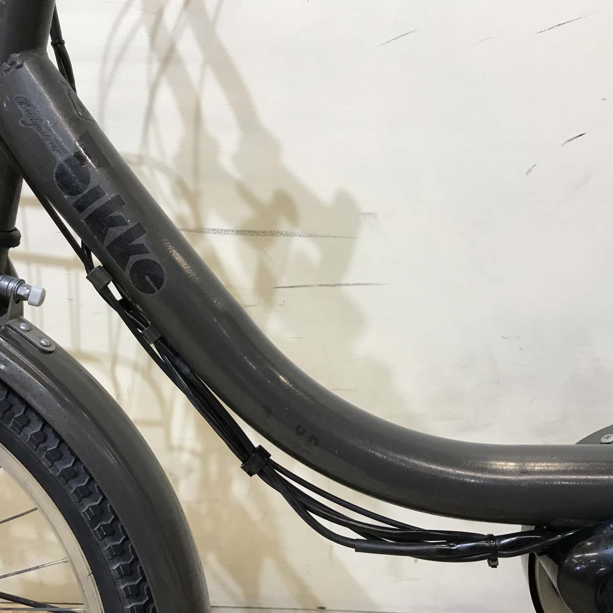 ブリヂストン bikke e ビッケ イー グレー 20インチ KV097 【中古車】