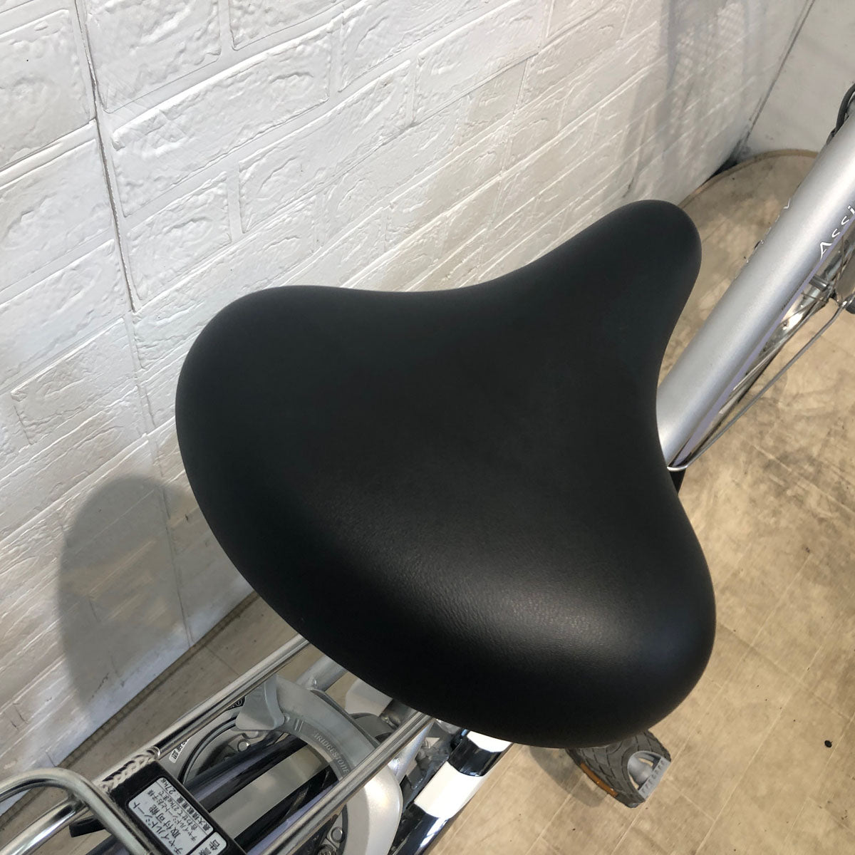 中古電動自転車 新品バッテリー ブリヂストン アシスタ シルバー 26インチ YB004