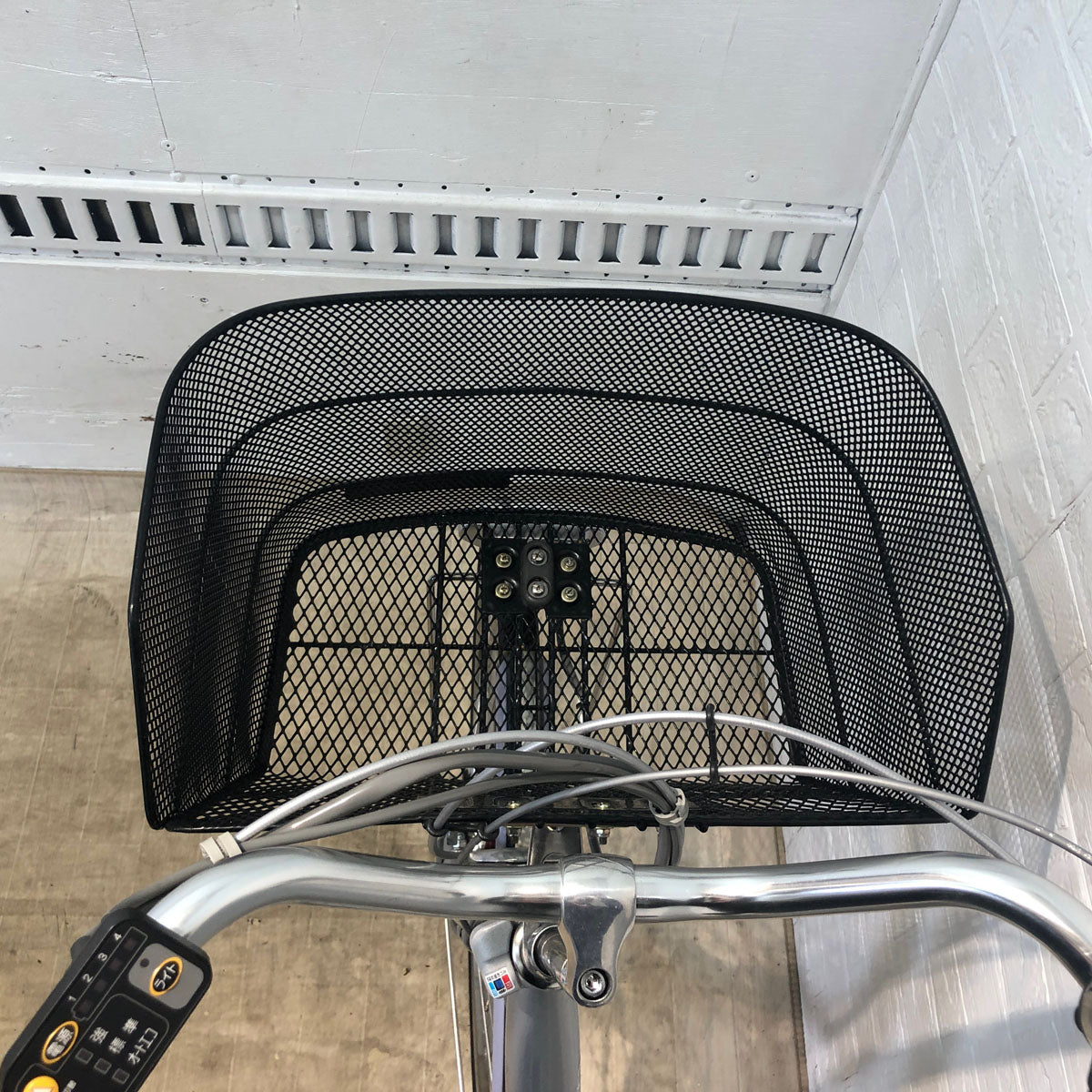 中古電動自転車 新品バッテリー ブリヂストン アシスタ シルバー 26インチ YB004