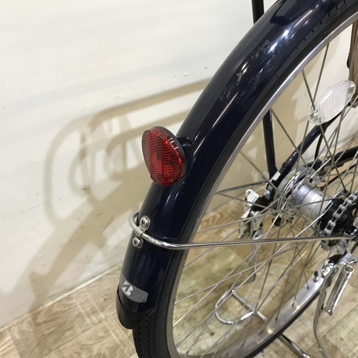 ブリヂストン アシスタ ファイン ネイビー 26インチ KV101 【中古車】
