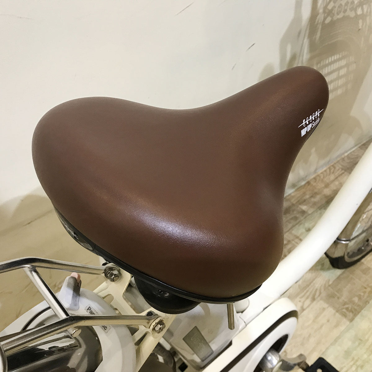 パナソニック ビビ DX ホワイト 26インチ KF043 【中古車】