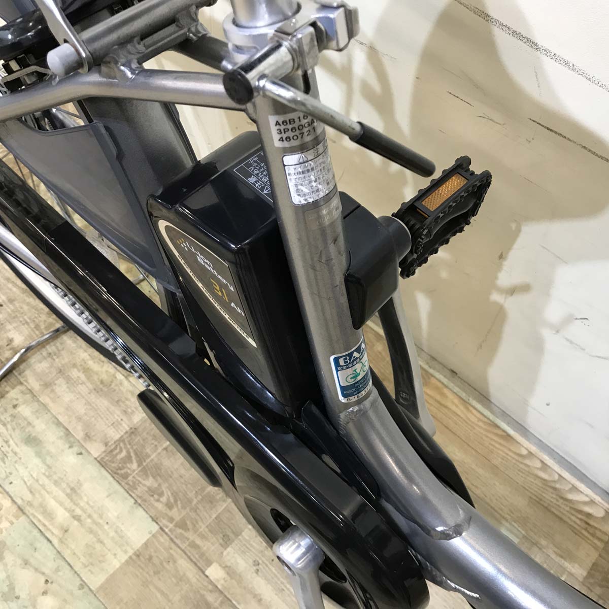 ブリヂストン アシスタ ベーシック シルバー 26インチ KV103 【中古車】